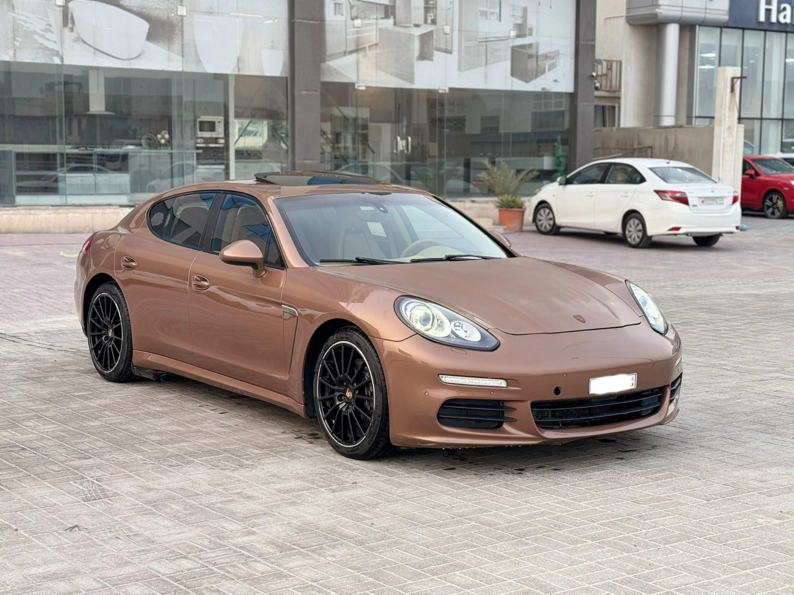 Porsche Panamera 2014 (Brown)