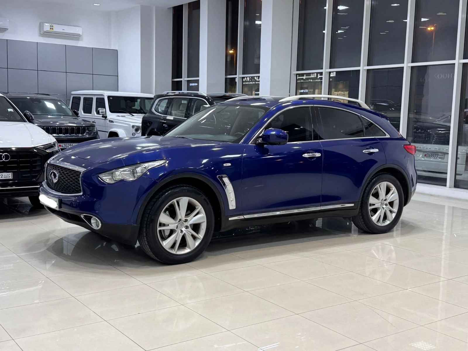 Infiniti QX-70 2017 (Blue)