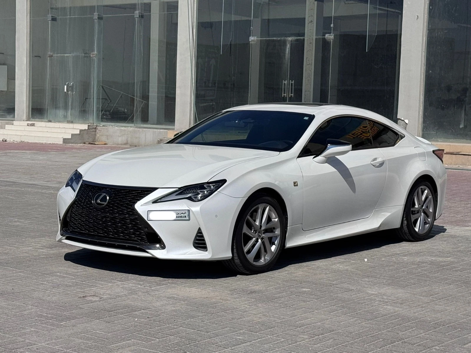 Lexus RC-300 / 2019 (White)