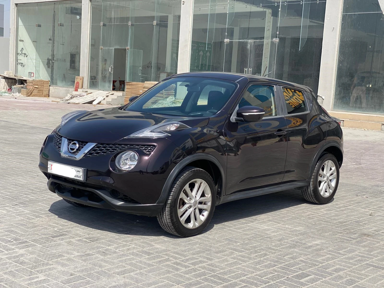 Nissan Juke 2016 (Brown)