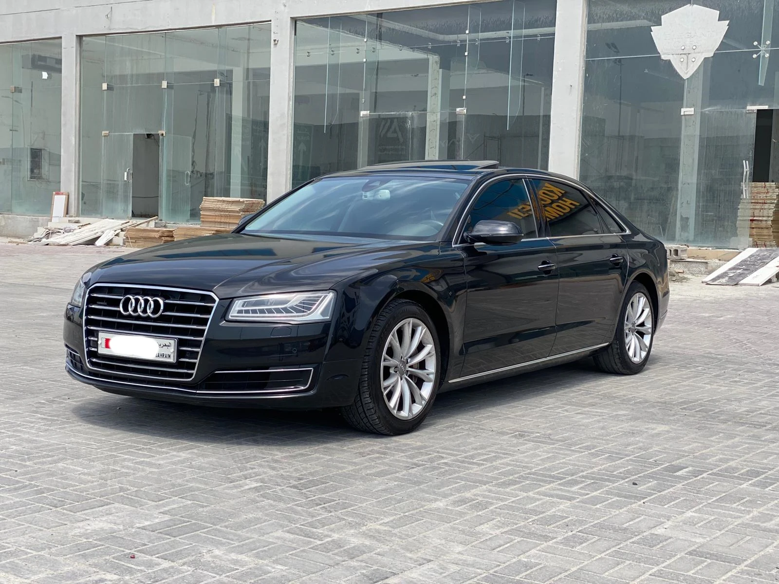 Audi A8 2015 (Black)