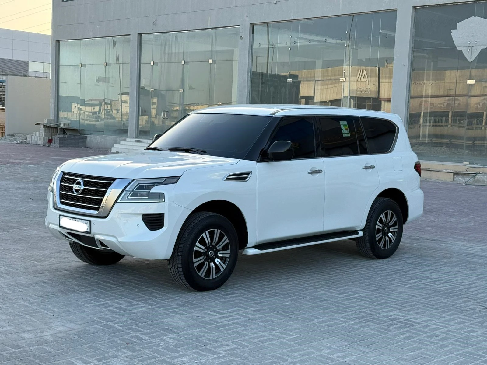 Nissan Patrol XE 2020 (White)