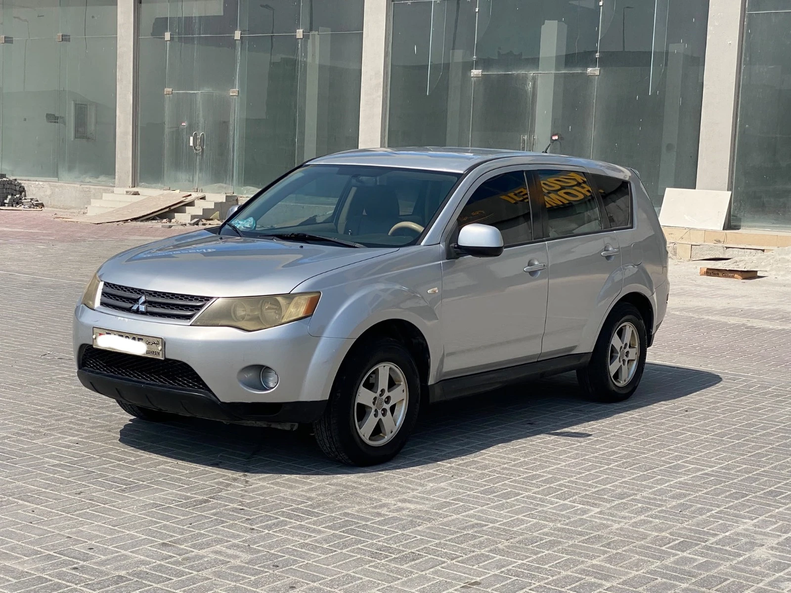 Mitsubishi Outlander 2009 (Silver)