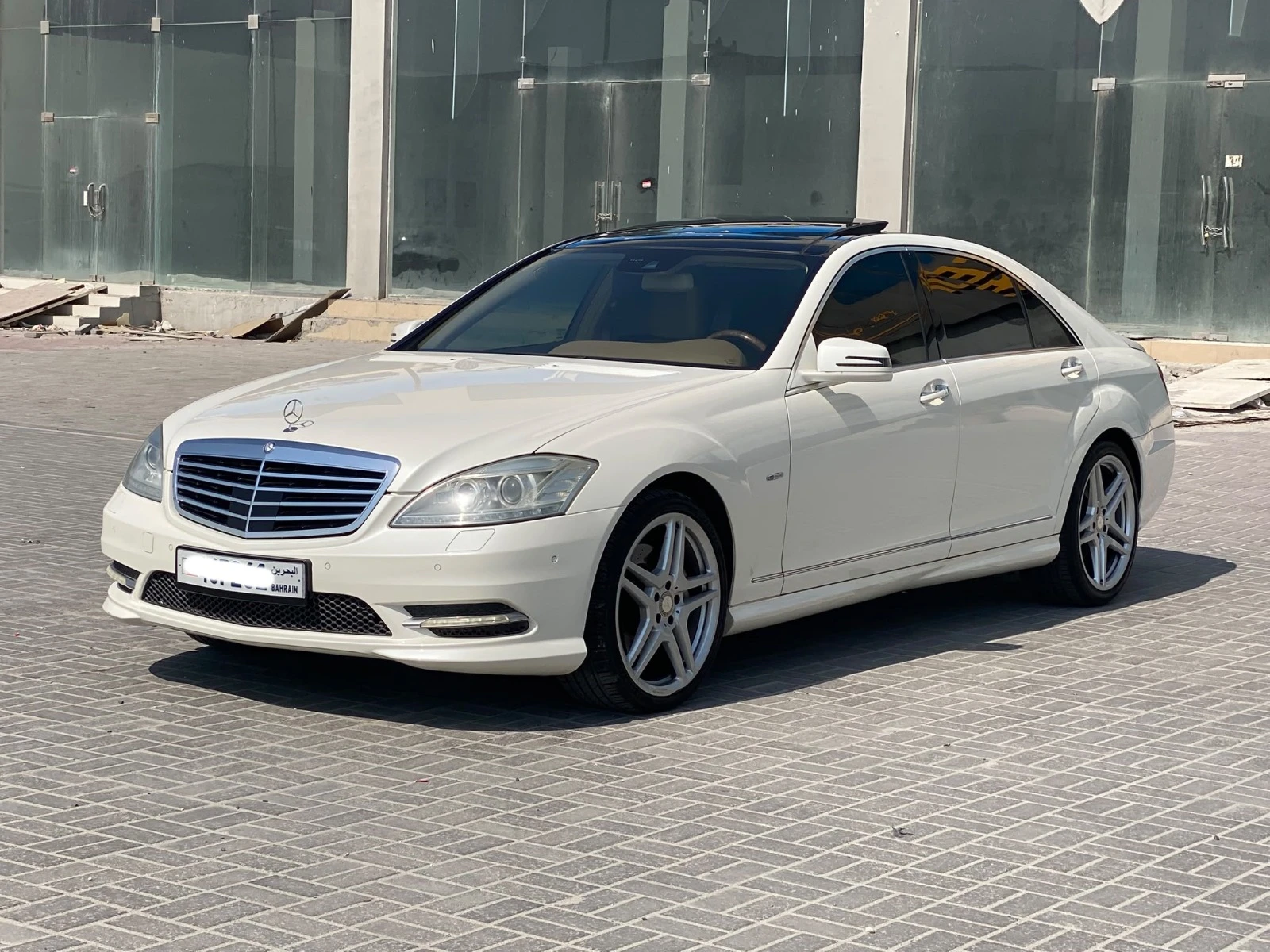 Mercedes Benz S-350L 2012 (White)