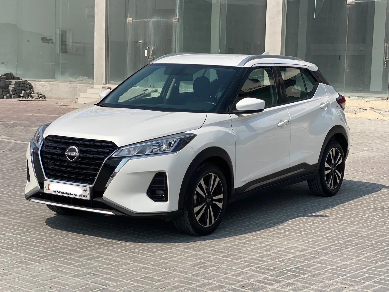 Nissan Kicks 2024 (White)
